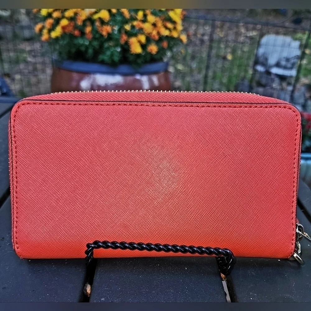 MICHAEL KORS WRISTLET/PHONE CASE